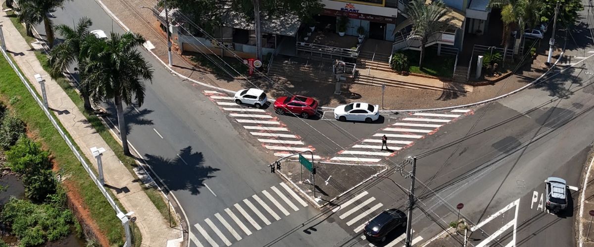 Acidente jovem morre na avenida brasil